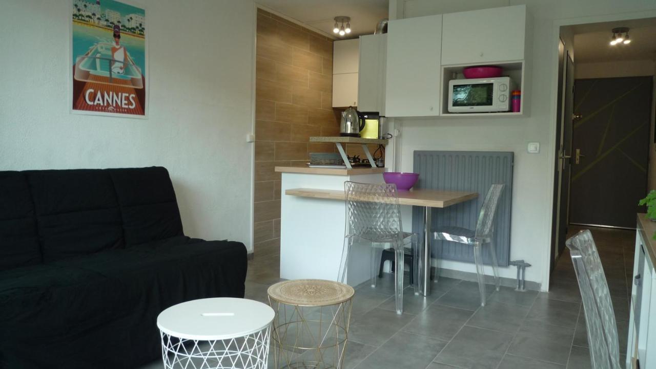 Appartementfrontdemersaintraphaelsantalucia Kültér fotó